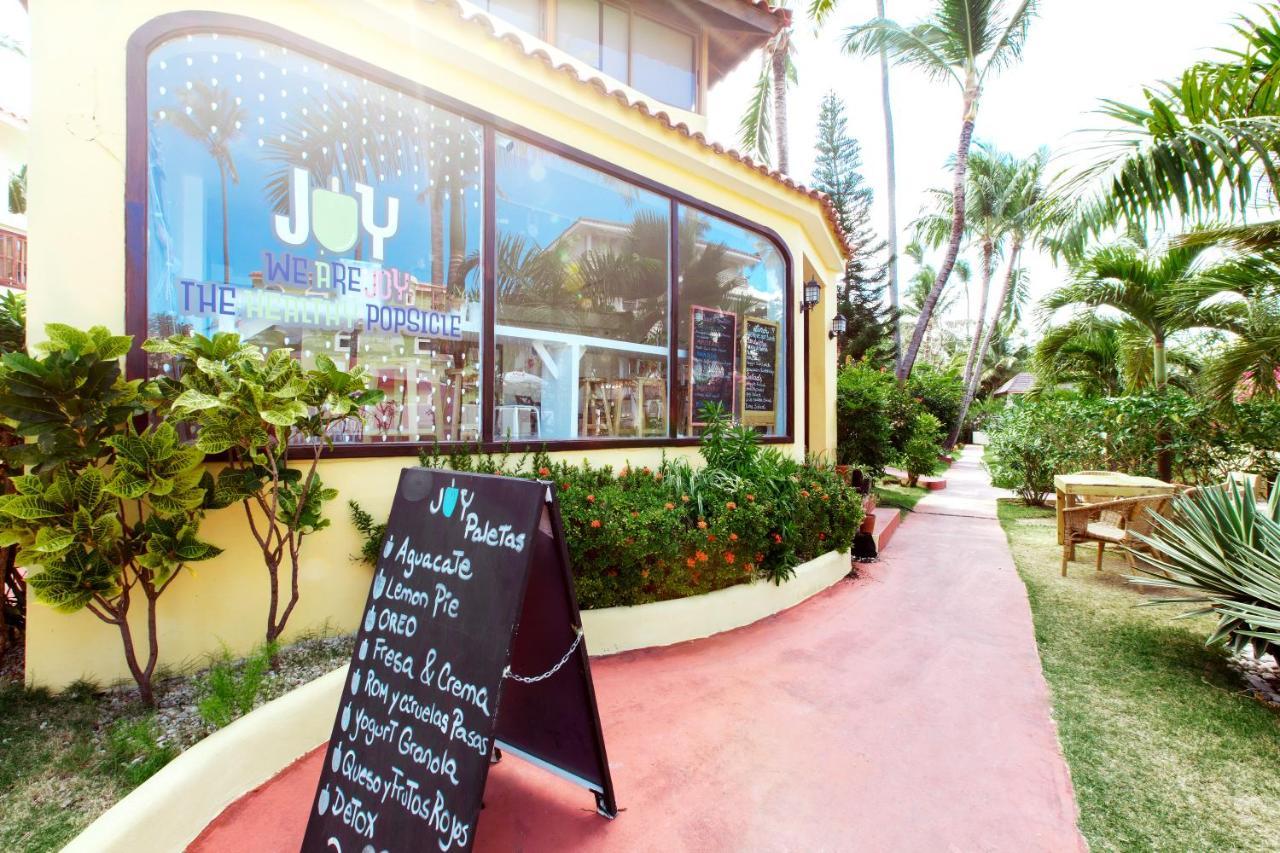 Aventura Village Los Corales Beach And Spa 蓬塔卡纳 外观 照片